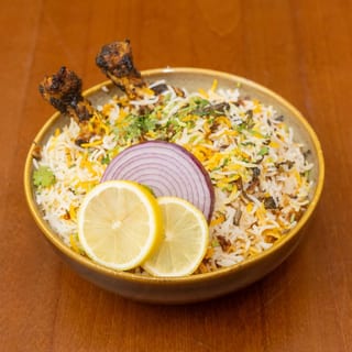 Hyderabadi Chicken Dum Biryani (Bone-In)