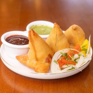 Veg Samosa (3 Pcs)